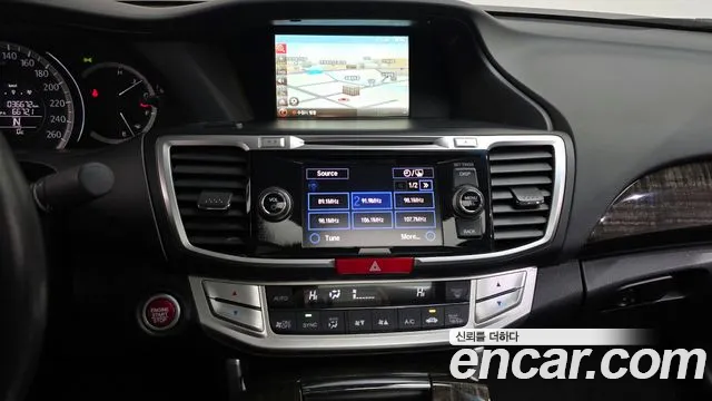 Honda Accord 2014 — фото 15