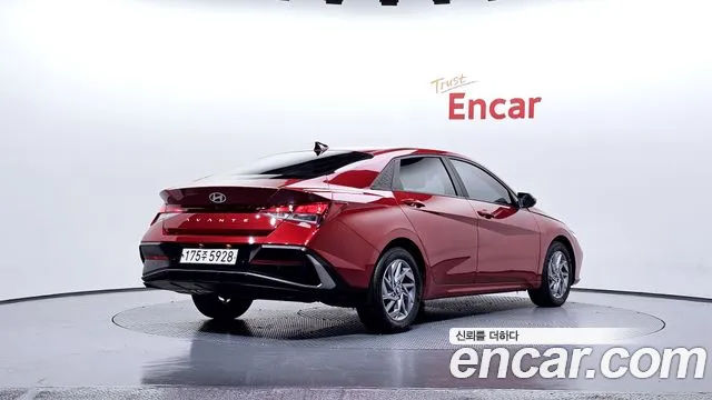 Hyundai AVANTE 2024 — фото 2
