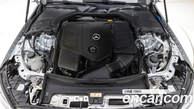 Mercedes-Benz C-Class 2023 — фото 6