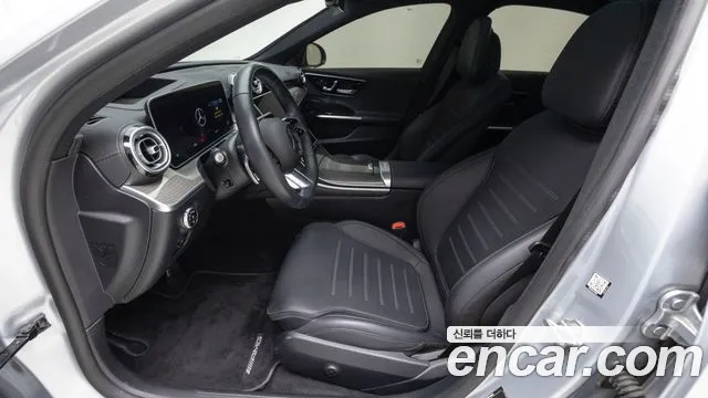 Mercedes-Benz C-Class 2023 — фото 14