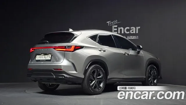 Lexus NX 2023 — фото 2
