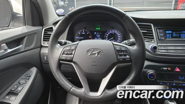 Hyundai Tucson 2017 — фото 14