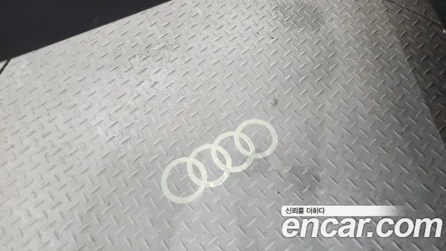 Audi A6 2023 — фото 19