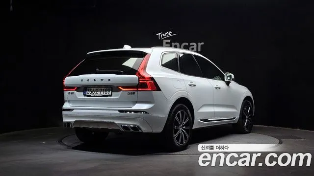 Volvo XC60 2021 — фото 2