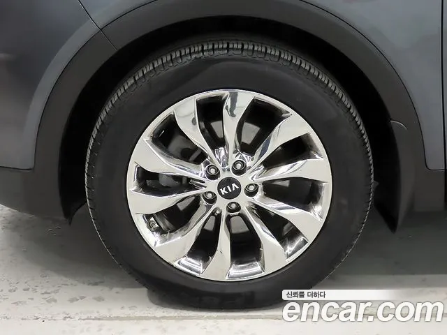 Kia Sorento 2018 — фото 20