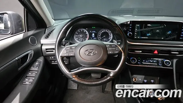 Hyundai Sonata 2020 — фото 13