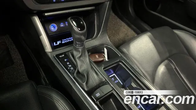Hyundai Sonata 2016 — фото 9
