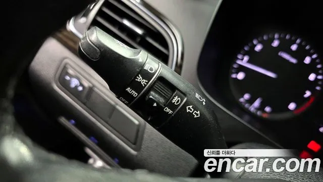 Hyundai Sonata 2016 — фото 18