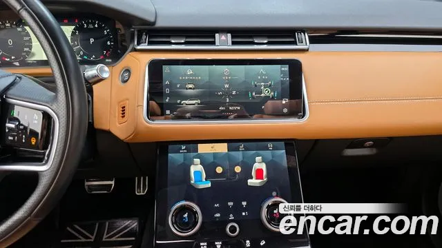 Land Rover Range Rover Velar 2022 — фото 16
