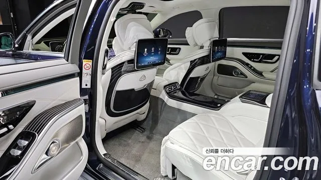 Mercedes-Benz S-Class 2022 — фото 12
