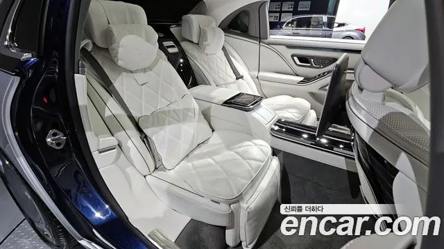 Mercedes-Benz S-Class 2022 — фото 13