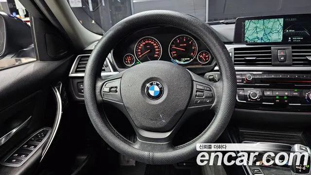BMW 3-Series 2016 — фото 13