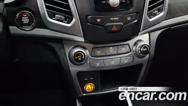 KG_Mobility_Ssangyong KORANDO 2016 — фото 15