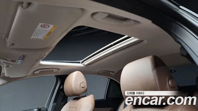 Mercedes-Benz E-Class 2019 — фото 17