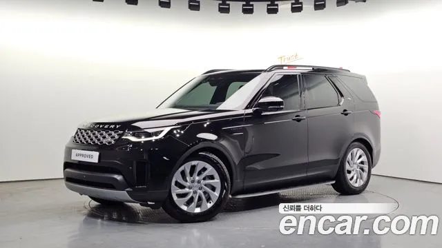 Land Rover Discovery 2025 — фото 1