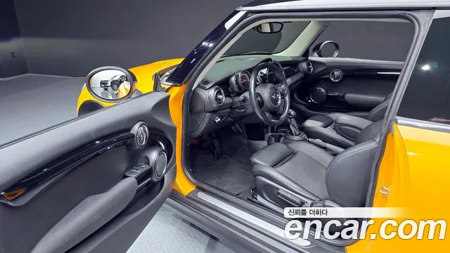 Mini Cooper 2015 — фото 11