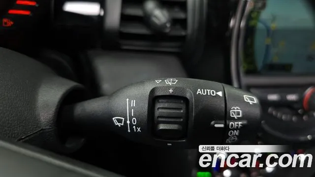 Mini Cooper 2015 — фото 17