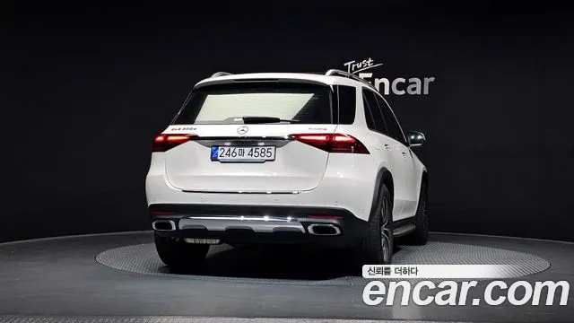 Mercedes-Benz GLE-Class 2024 — фото 4