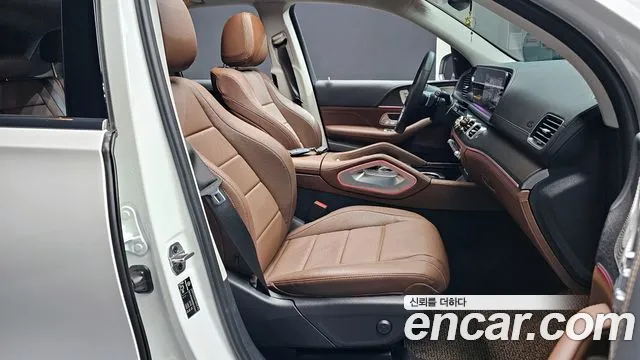 Mercedes-Benz GLE-Class 2024 — фото 10