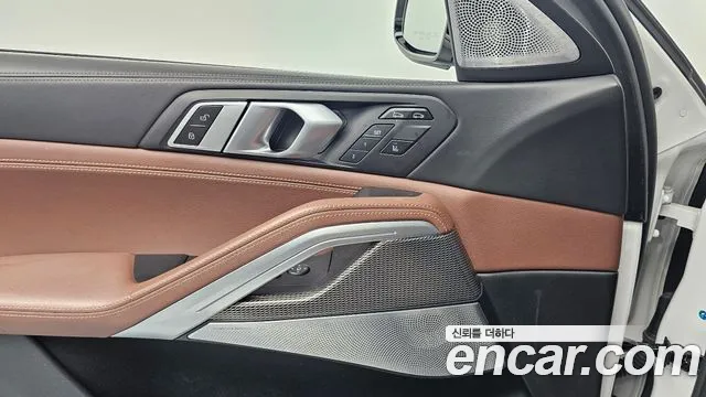 BMW X6 2021 — фото 15
