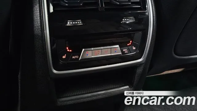 BMW X6 2021 — фото 19