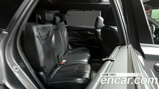 Hyundai Santafe 2021 — фото 11