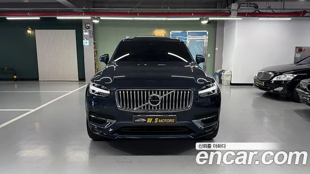 Volvo XC90 2022 — фото 2