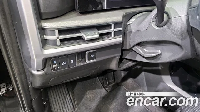 Hyundai Santafe 2025 — фото 15