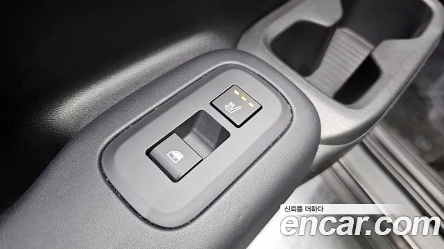 Hyundai Santafe 2025 — фото 18
