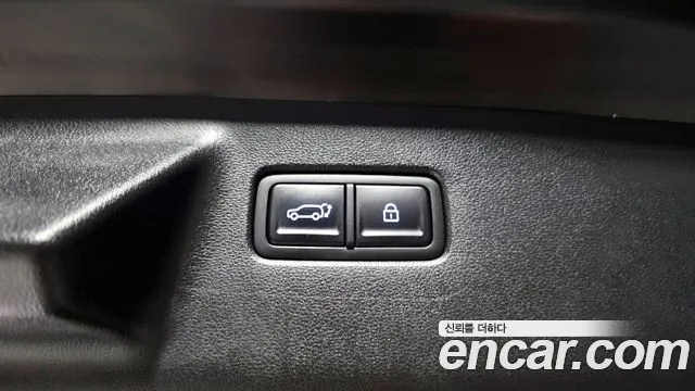 Hyundai Santafe 2025 — фото 19