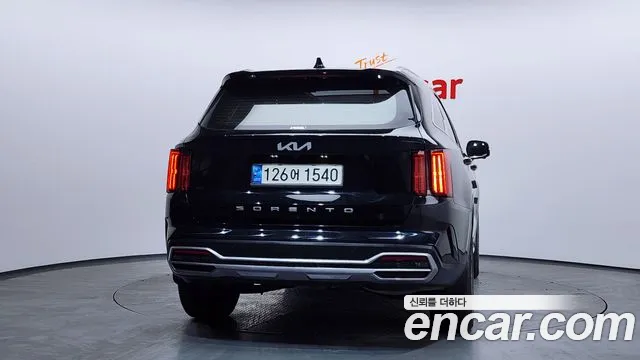 Kia Sorento 2022 — фото 4