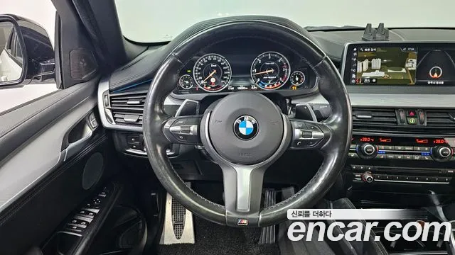 BMW X6 2018 — фото 13