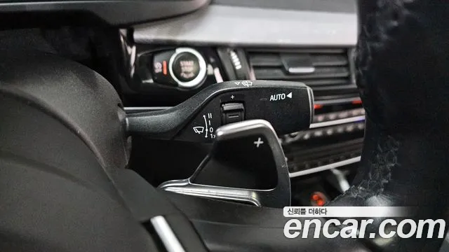 BMW X6 2018 — фото 18