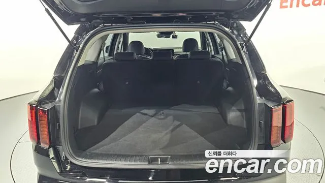 Kia Sorento 2023 — фото 20
