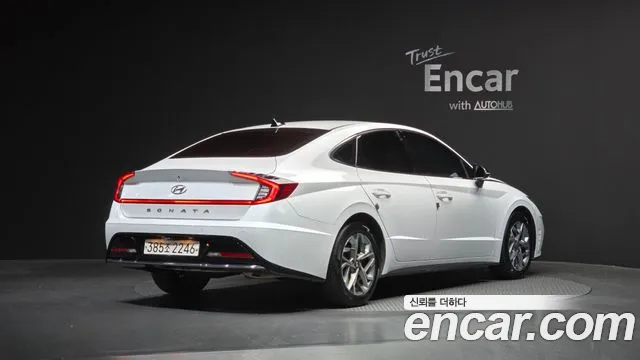 Hyundai Sonata 2022 — фото 2