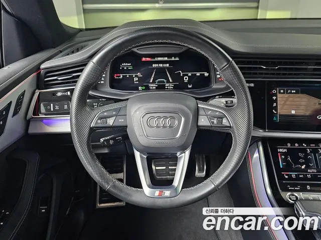 Audi Q8 2021 — фото 13