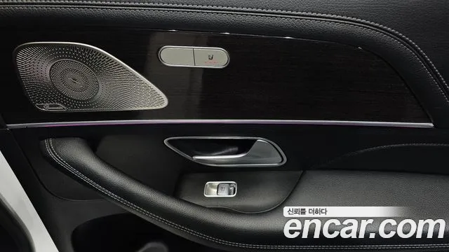 Mercedes-Benz GLE-Class 2022 — фото 18