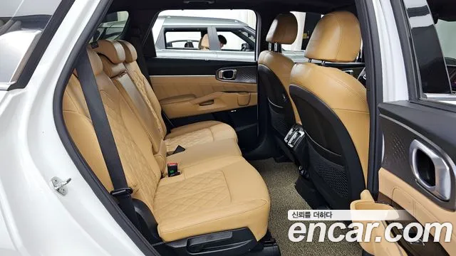 Kia Sorento 2021 — фото 12