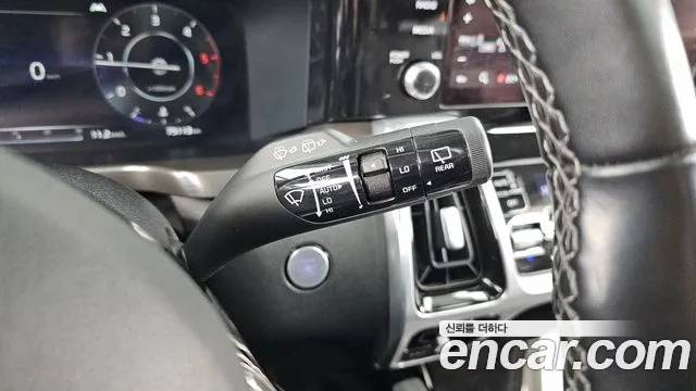 Kia Sorento 2021 — фото 18