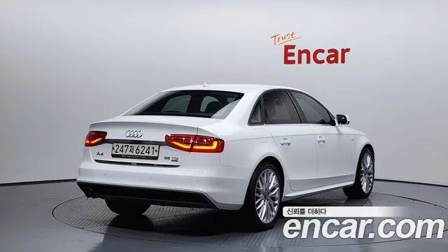 Audi A4 2015 — фото 2