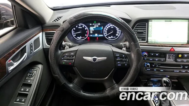 Hyundai Genesis 2016 — фото 13