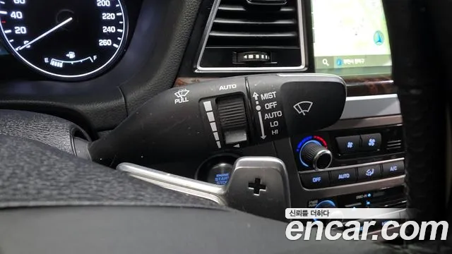 Hyundai Genesis 2016 — фото 18