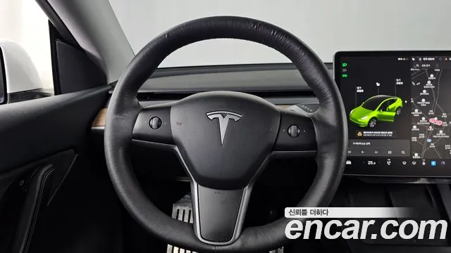 Tesla Model Y 2021 — фото 13