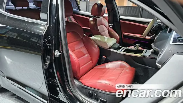 Kia Stinger 2019 — фото 10