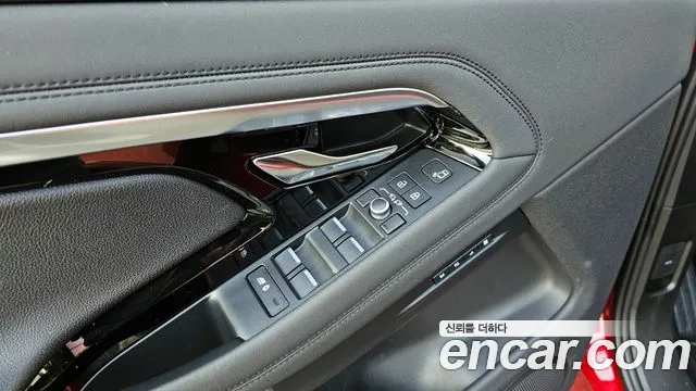 Land Rover Range Rover Evoque 2022 — фото 19