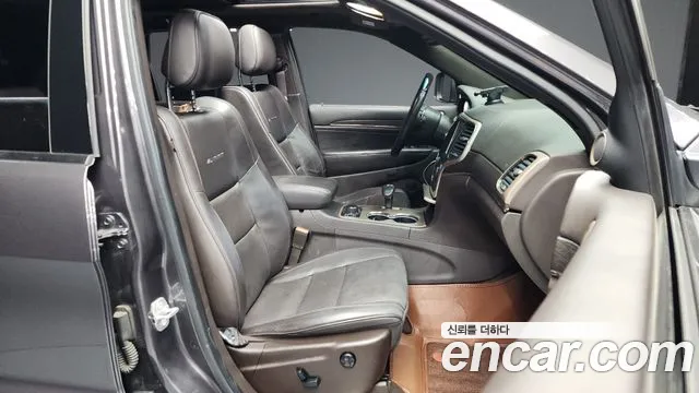 Jeep Cherokee 2015 — фото 11