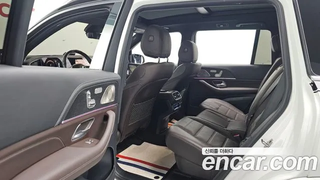 Mercedes-Benz GLS-Class 2022 — фото 12