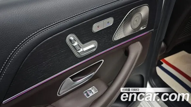 Mercedes-Benz GLS-Class 2022 — фото 19