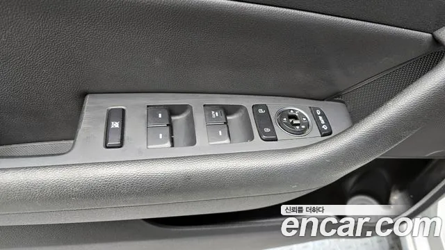 Hyundai Sonata 2015 — фото 17