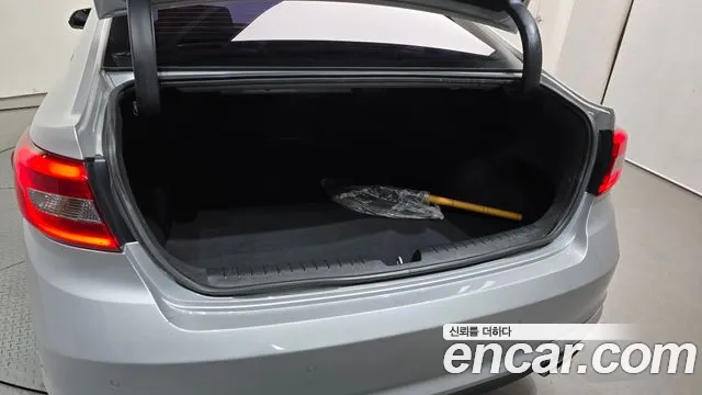 Hyundai Sonata 2015 — фото 20